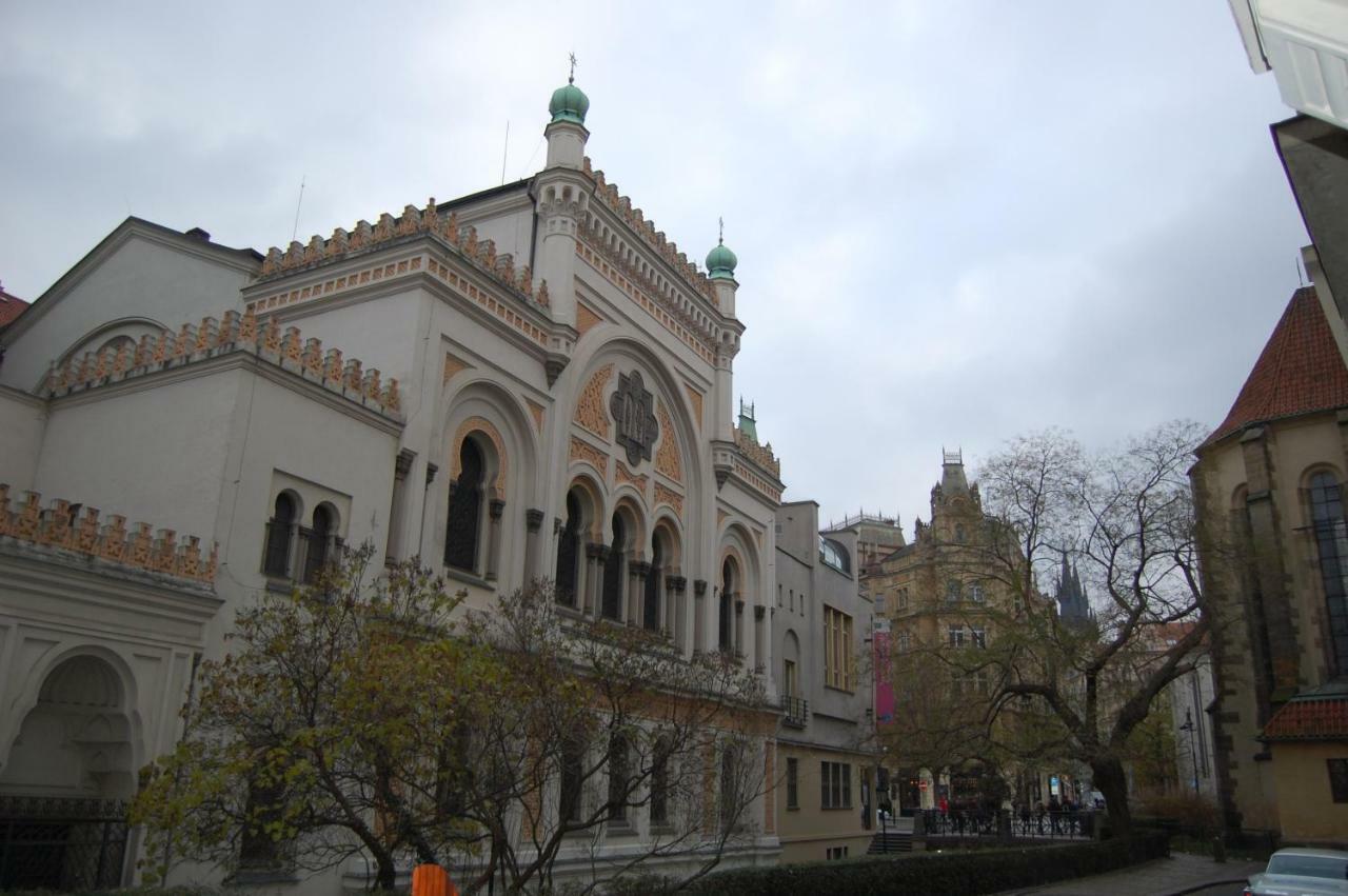 Apartment In The Heart Of Praga Exterior foto