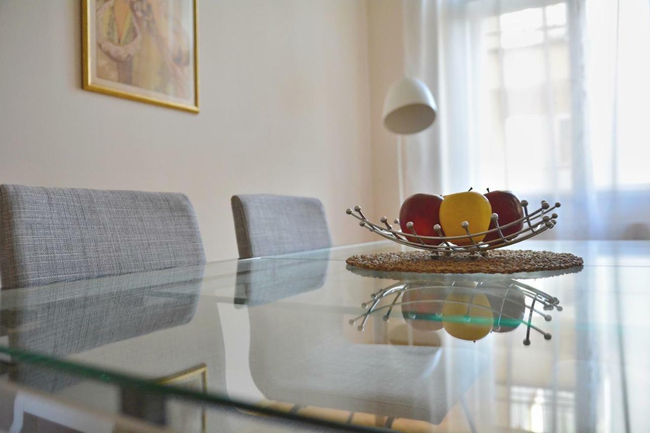 Apartment In The Heart Of Praga Exterior foto